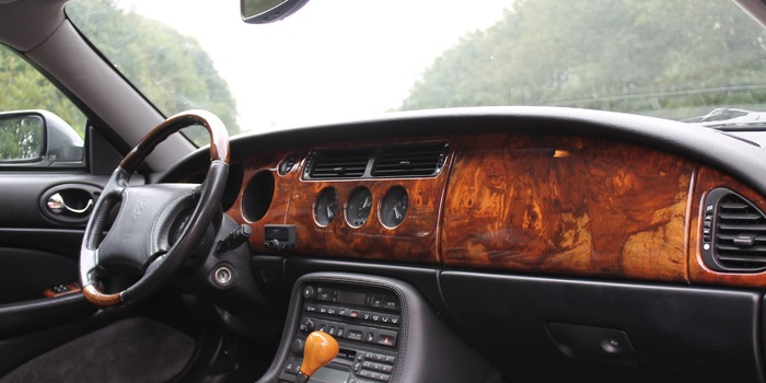 Jaguar XKR